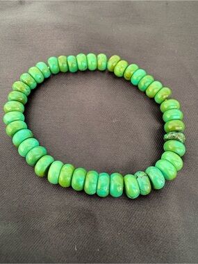 Green Turquoise Beaded Stretch Bracelet